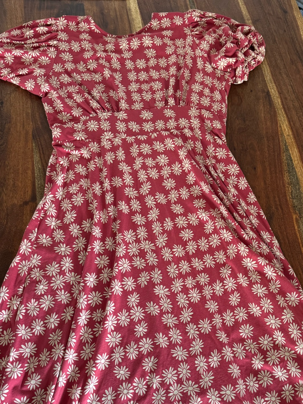 Down east red puff sleeve daisy dress XL Americana cottagecore